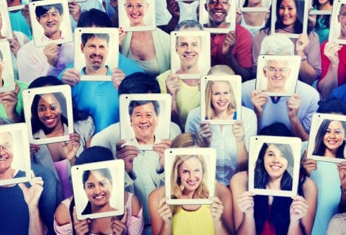 riconoscimento facciale di Facebook italy swag agenzia di comunicazione e web marketing bari
