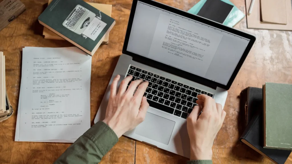 Processo creativo di SEO copywriting e ottimizzazione testi per il web realizzato da Italy SWAG